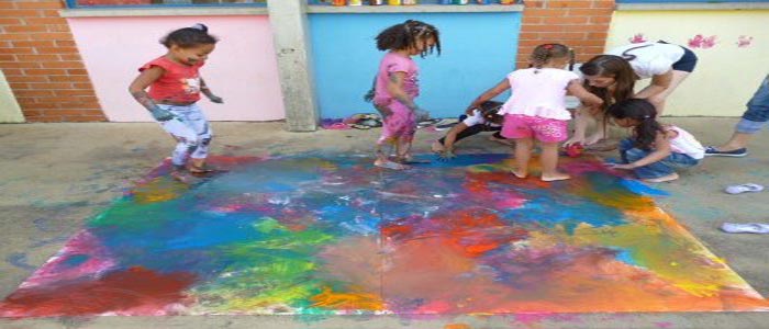 Projeto Extensão - Ação Social - Arte e infância